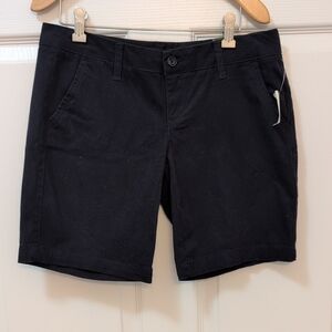 Women's Navy Blue Shorts "Aeropostale"Bermuda